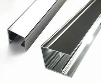 La place a mécaniquement poli le profil en aluminium, extrusion pour le matériau de construction