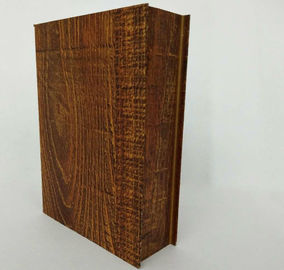 Profils en aluminium de finition du bois brun clair, traitement facile et installation